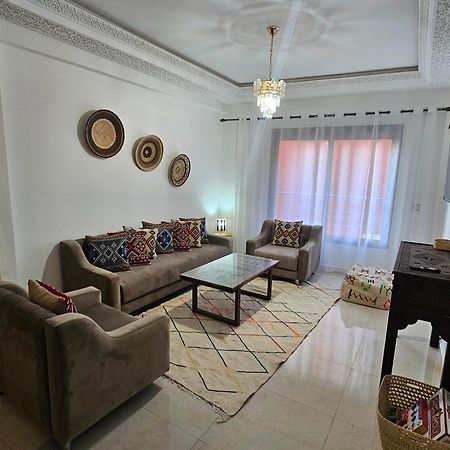 Charming Apartment In As-Suwajra Zewnętrze zdjęcie